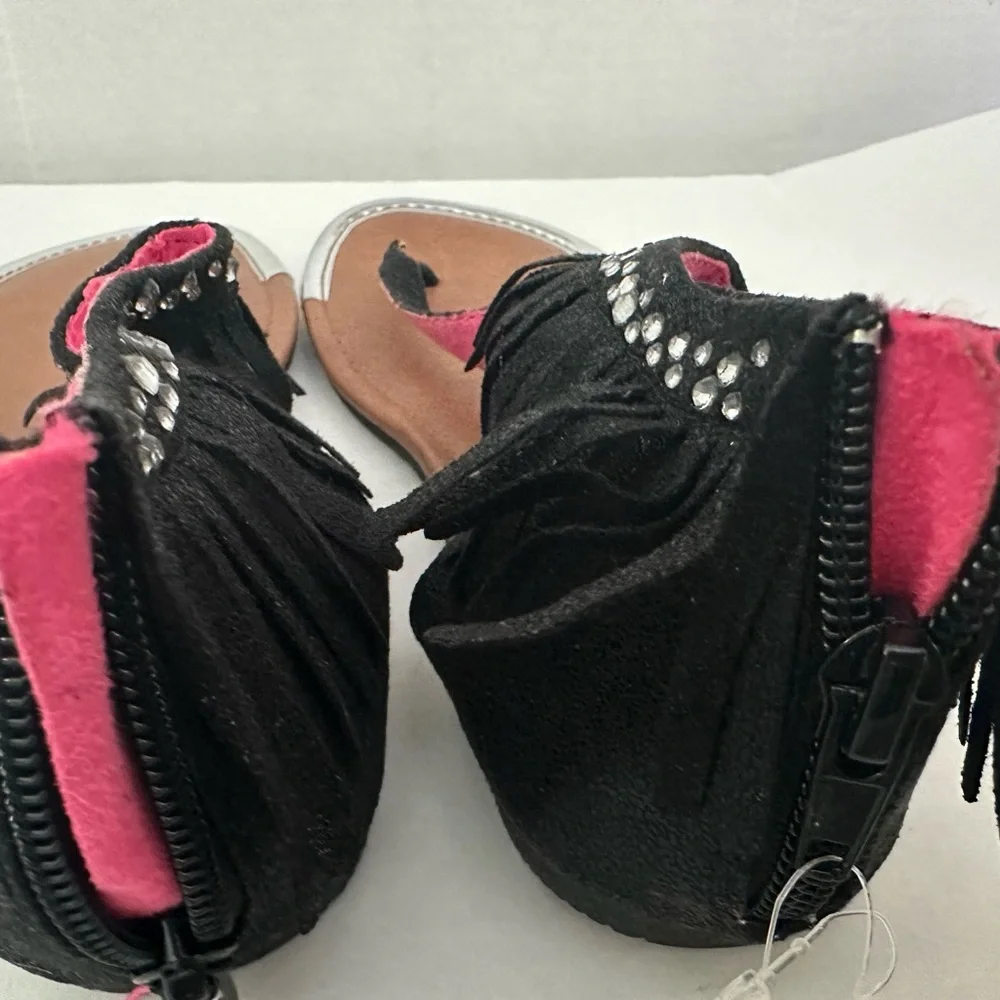 Justice Black‎ Fringe Sandals Size 4
